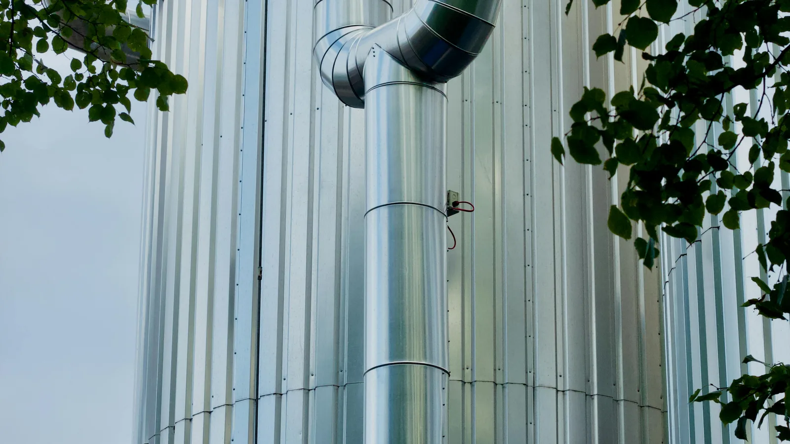 Tour de traitement biologique d'air industriel